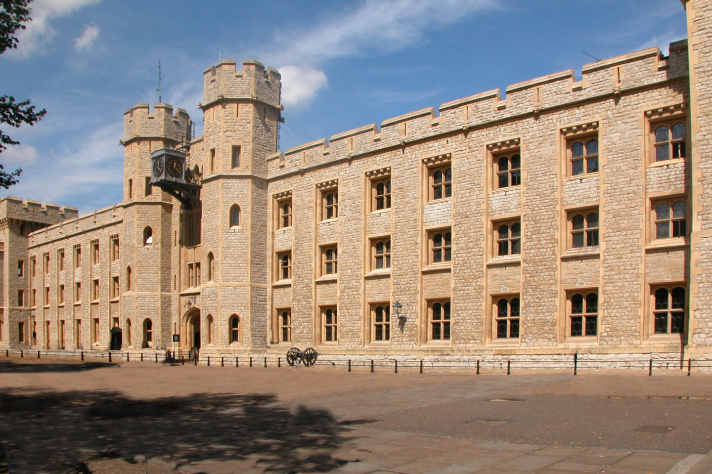 Jewel House, HM Tower of London Event Venue Moving Venue